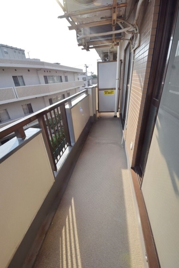 バルコニー(★お部屋探しはタウンハウジング稲田堤店まで★)