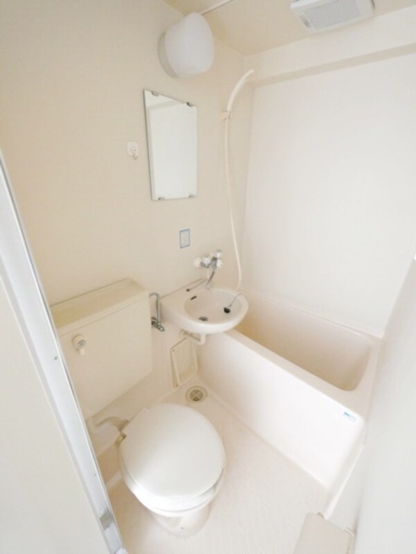 バス／シャワールーム等