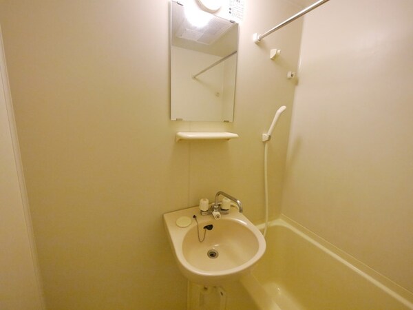 洗面(★お部屋探しはタウンハウジング稲田堤店まで★)