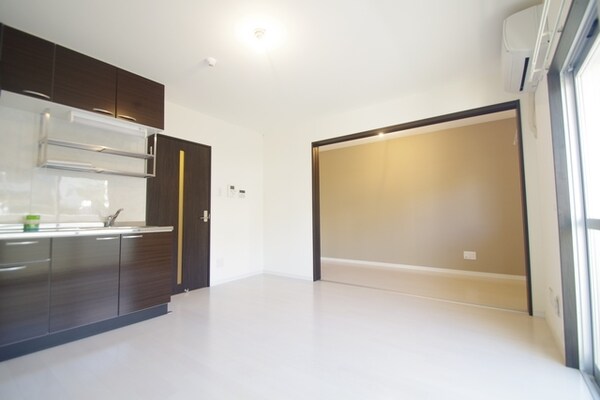 リビング・居室(★ゆとりのある12帖のＬＤＫ★)