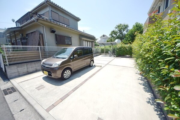 駐車場(★駐車場の空きは要確認です★)