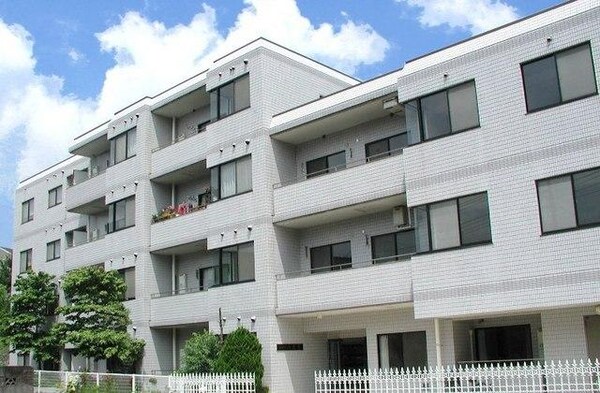 外観(♪外観タイル貼のマンション♪)