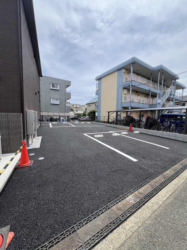 駐車場(★お部屋探しはタウンハウジング高幡不動店まで★)