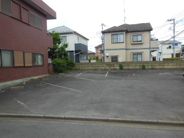 駐車場(★敷地内駐車場★)