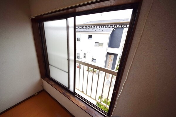 設備(★南向きで目の前を遮る建物がないので陽当たり良好です★)