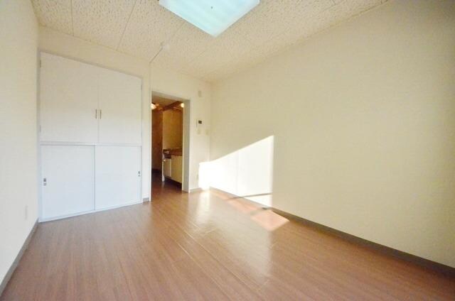 物件内観写真9　(☆綺麗な洋室です♪☆)