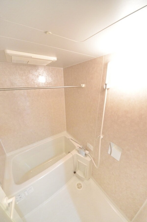 バス／シャワールーム等(★お部屋探しは株式会社タウンハウジング東京まで★)