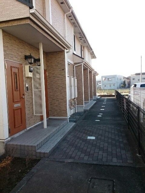 エントランス(☆内見のご予約はタウンハウジング八王子店まで☆)