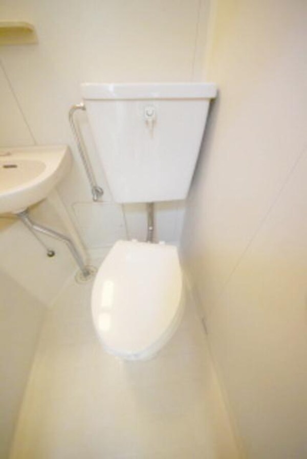 トイレ(★トイレ丸洗いできそうですね★)