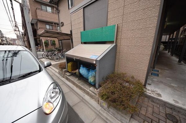 共有部分(ゴミはこちらに)