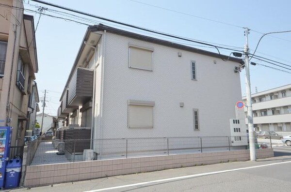 エントランス(♪タウンなら、きっと見つかる素敵なお部屋♪)