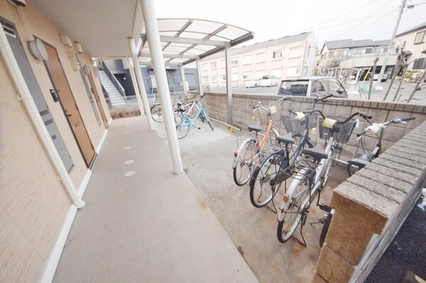 共有部分(★屋根付き駐輪場です★)