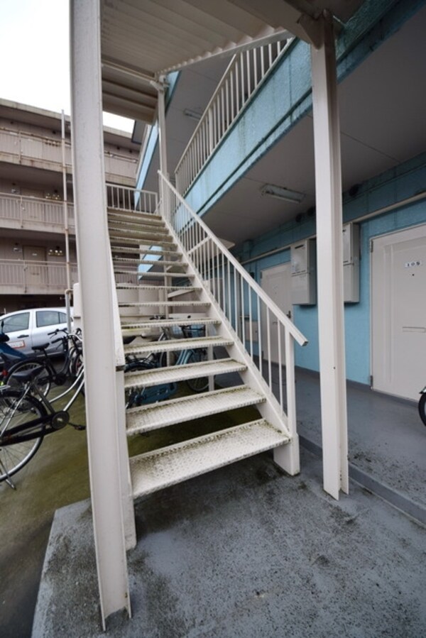 エントランス(★お部屋探しは株式会社タウンハウジング東京まで★)