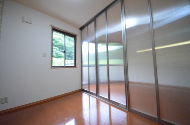 物件内観写真17　(綺麗なフローリング♪)