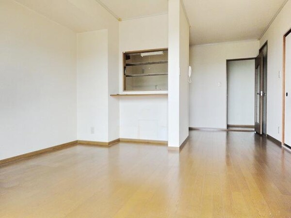 リビング・居室(★お部屋探しは株式会社タウンハウジング東京まで★)