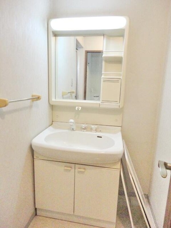 洗面(★お部屋探しは株式会社タウンハウジング東京まで★)
