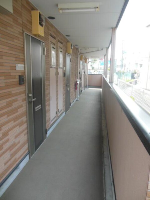 共有部分(★共用廊下は雨に打たれません★)