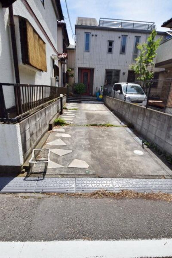 駐車場(～駐車場ですね～)