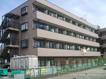 物件外観写真1　(♪日当り良好！外観タイル貼の物件！♪)