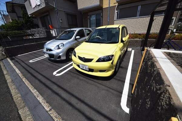 駐車場(★お部屋探しはタウンハウジング高幡不動店まで★)