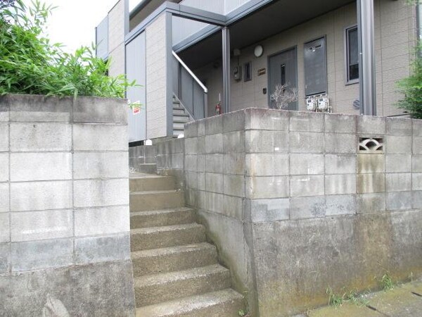 エントランス(★お部屋探しは株式会社タウンハウジング東京まで★)
