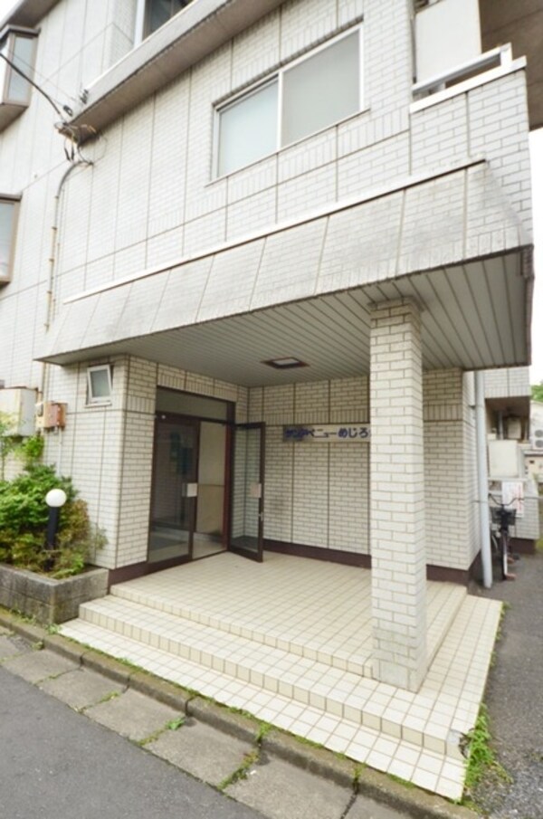 エントランス(エントランス)