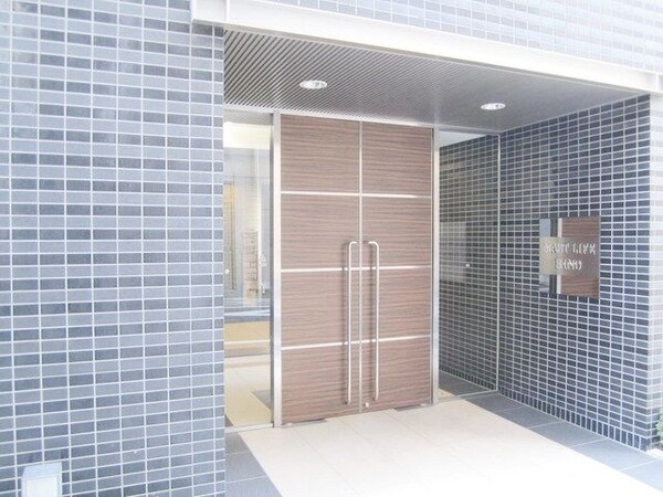 エントランス(★お部屋探しは株式会社タウンハウジング東京まで★)
