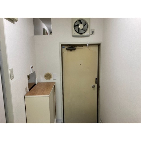 玄関(★お部屋探しは、タウンハウジング多摩センター店へ★)
