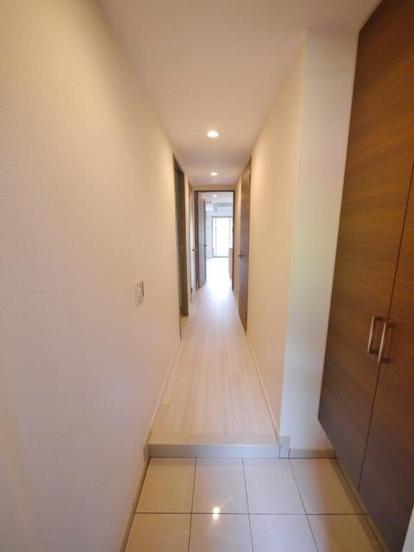 玄関(★お部屋探しは株式会社タウンハウジング東京まで★)