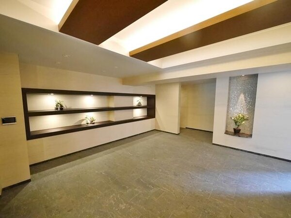 エントランス(★お部屋探しは株式会社タウンハウジング東京まで★)