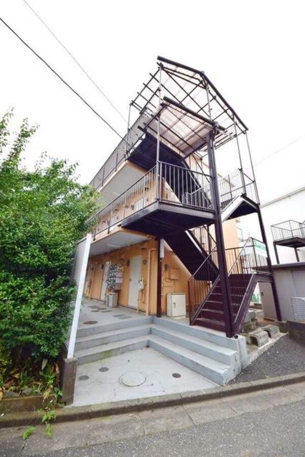 エントランス(★閑静な住宅街です★)