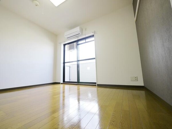 その他室内・内装(★お部屋にエアコンあります！★)