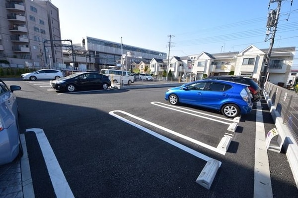 駐車場(～空は要確認ですよ～)