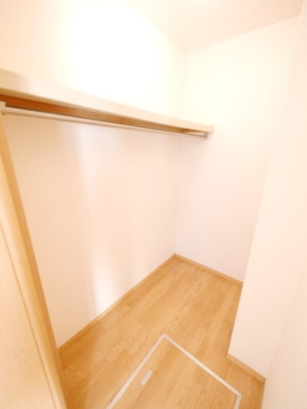 設備(★ウォ―クインクローゼットです★)