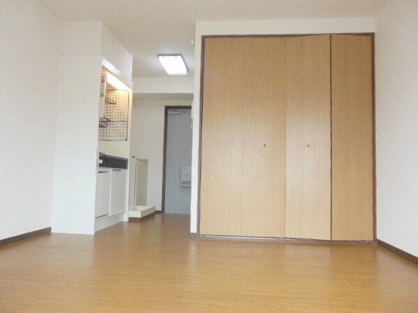 リビング・居室(★お部屋探しは株式会社タウンハウジング東京まで★)