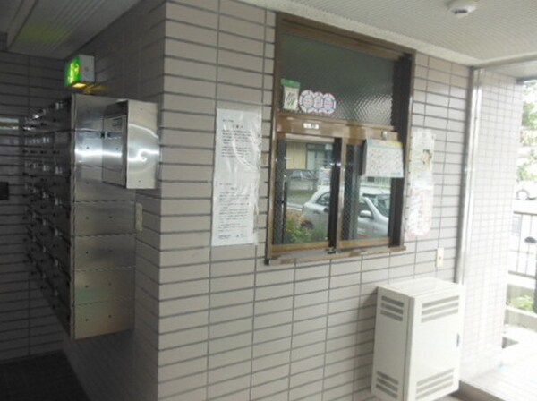 エントランス(★お部屋探しは株式会社タウンハウジング東京まで★)