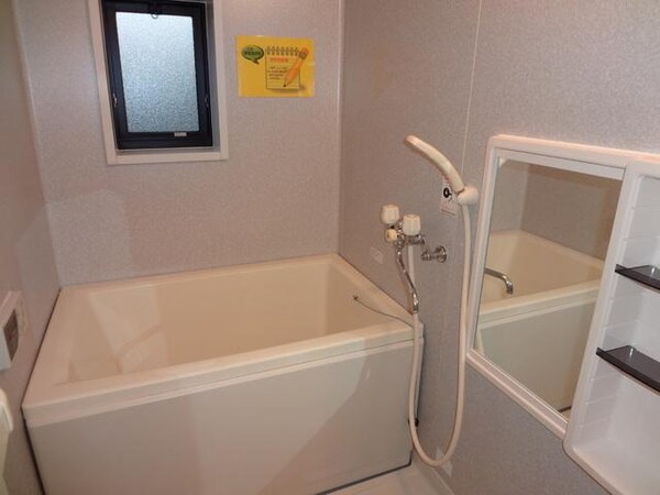 バス／シャワールーム等(★お部屋探しは株式会社タウンハウジング東京まで★)