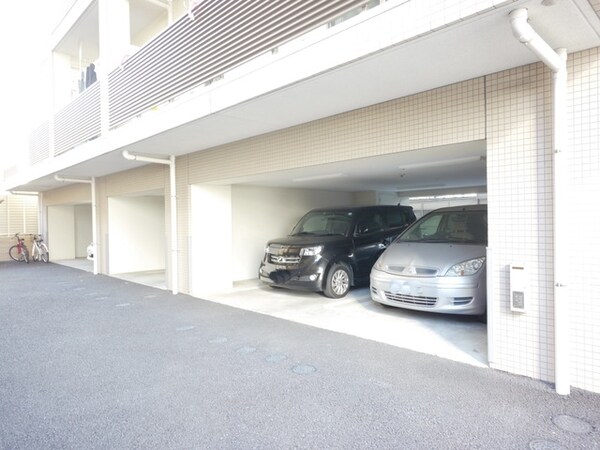 駐車場(★敷地内の駐車場です★)