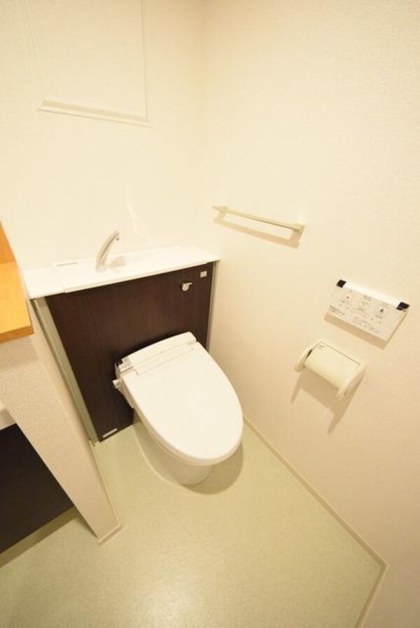トイレ(♪トイレも大切な空間です！♪)