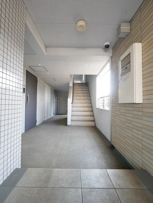エントランス(★お部屋探しは株式会社タウンハウジング東京まで★)