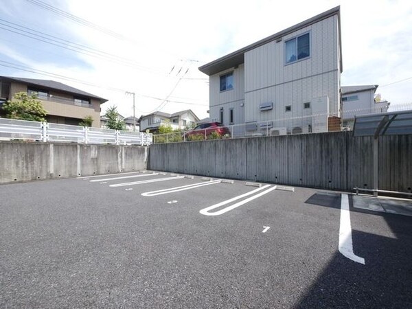 駐車場(★お部屋探しは株式会社タウンハウジング東京まで★)