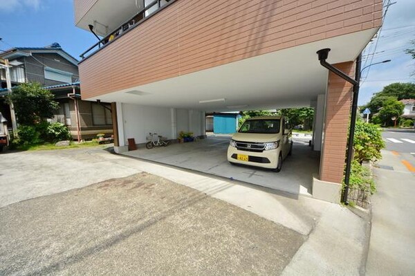 駐車場(☆駐車場☆)