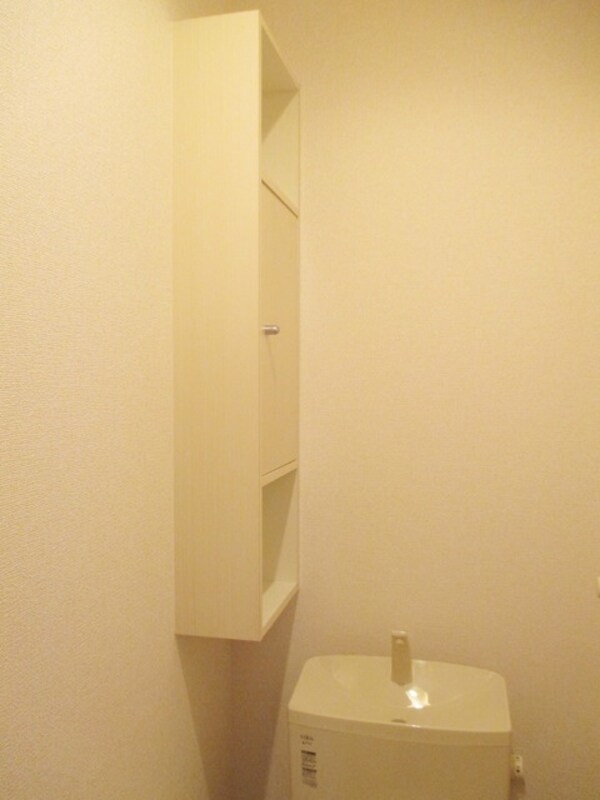 トイレ(★トイレに棚ついてます★)