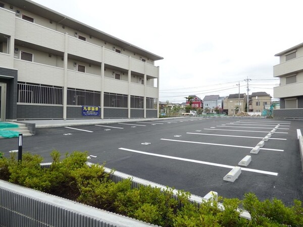 駐車場(☆駐車場☆)