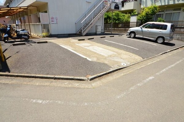 駐車場(☆駐車場☆)