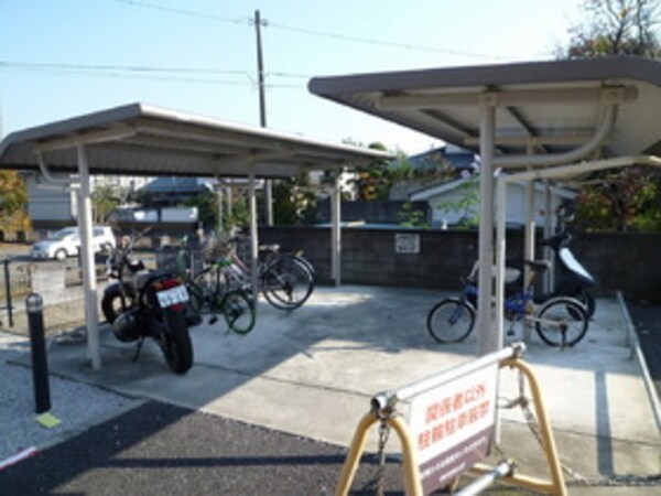 共有部分(★屋根付きの駐輪場★)