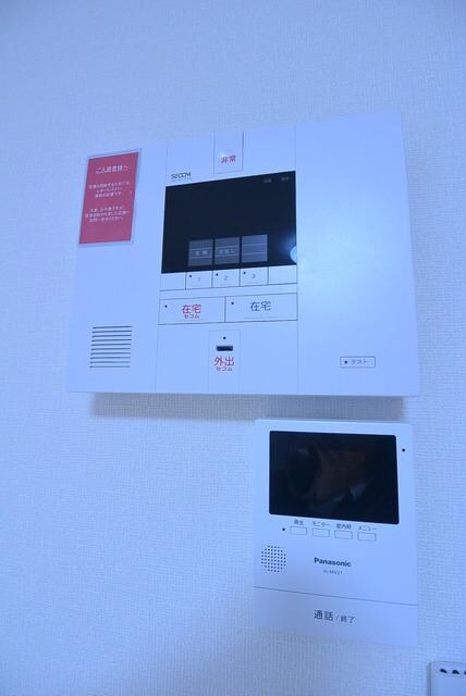 物件内観写真11　(★防犯性もばっちり★)