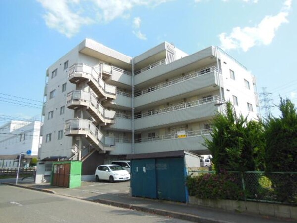 外観(☆駅前をちょっと拝借☆)