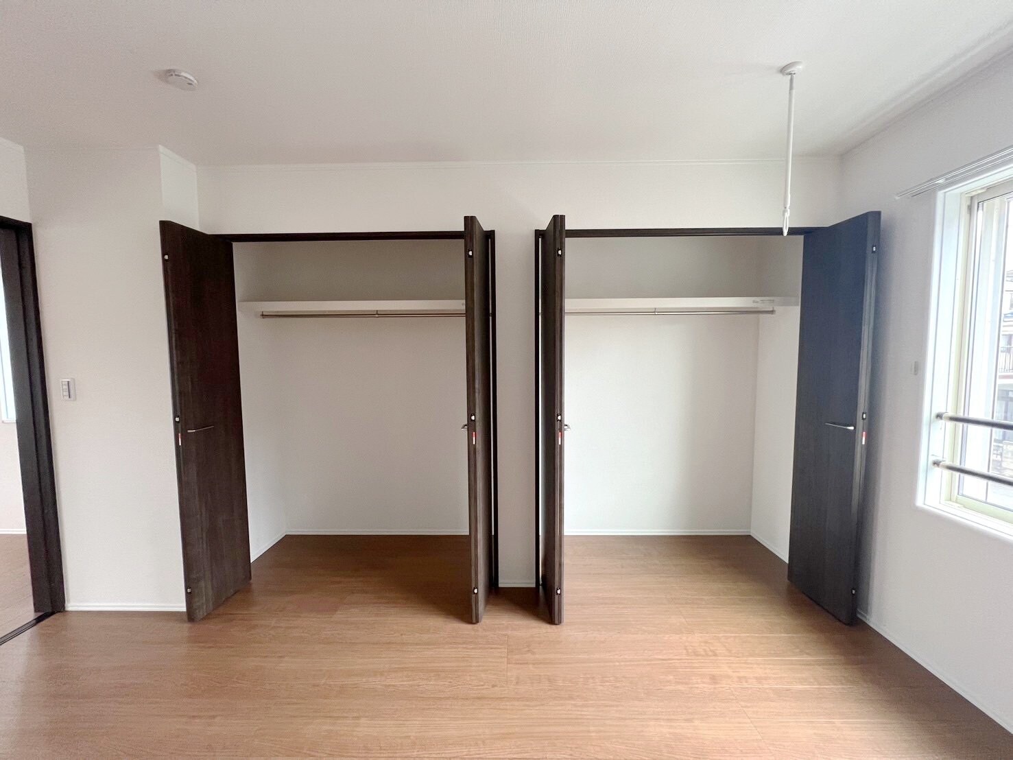 物件内観写真8　(収納)