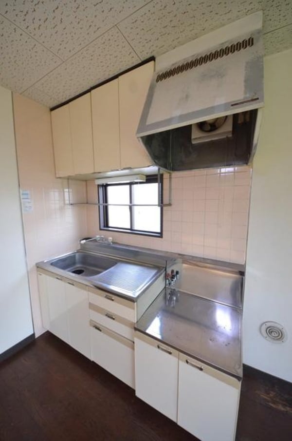 キッチン(得意なお料理を振るってください♪)